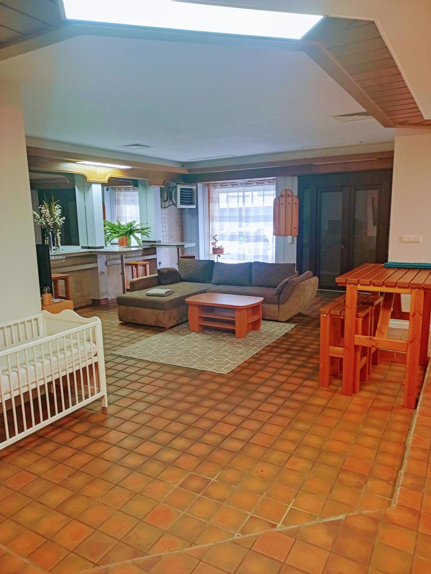 St Maximin Erdgeschoss Lounge Apartment Trier Ngoại thất bức ảnh